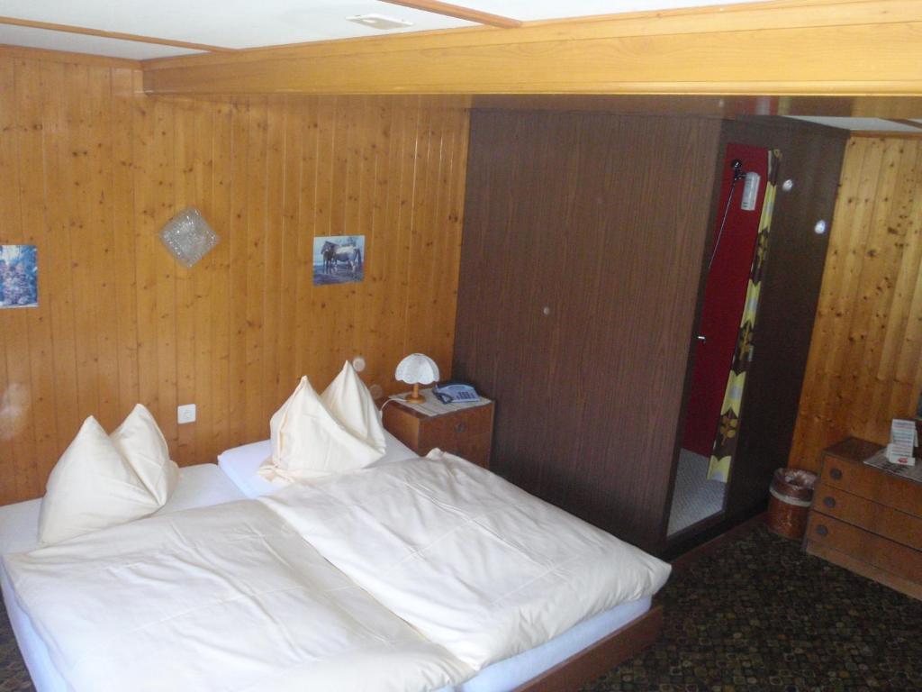Hotel Milan B&B Ringgenberg Værelse billede